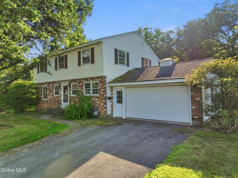 98 W Saint Stephens Lane Glenville NY 12302