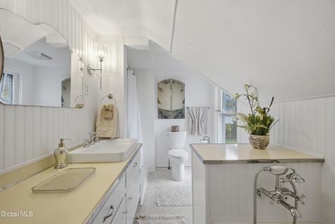 10 Landon Hill Road Chestertown NY 12817