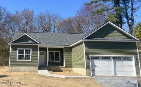 13 Leonard Lane Queensbury NY 12804