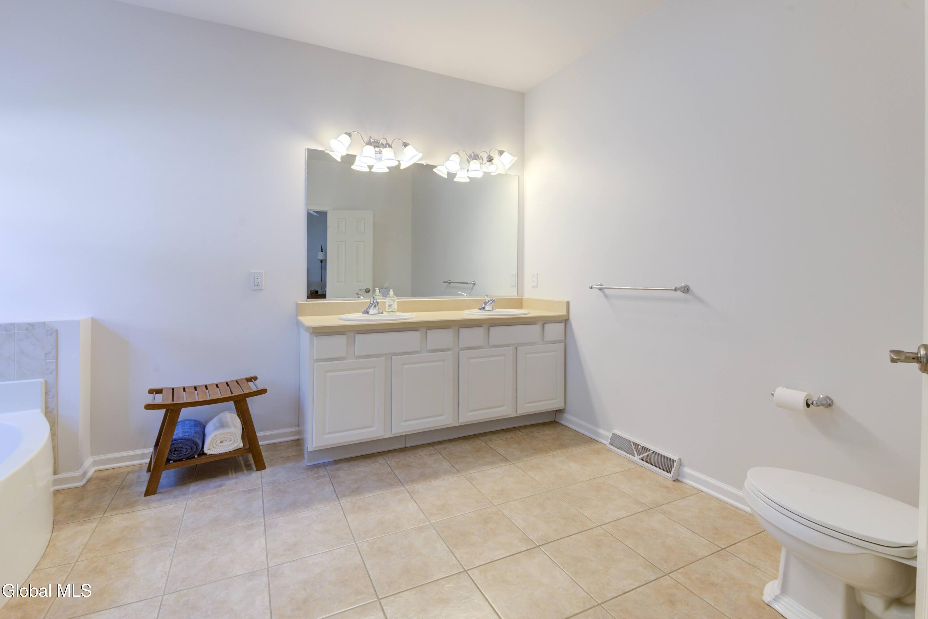 4 Sawyer Place Cohoes NY 12047