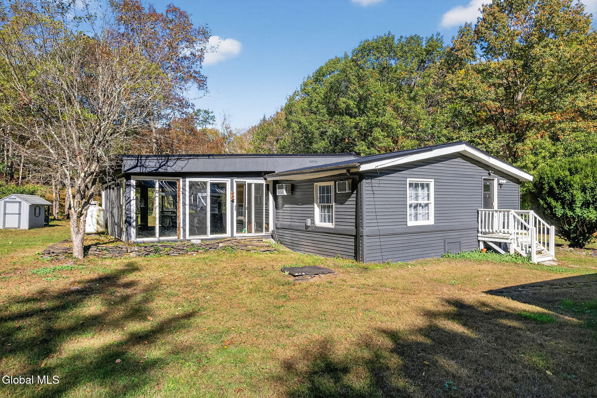 40 Paddock Road East Durham NY 12423