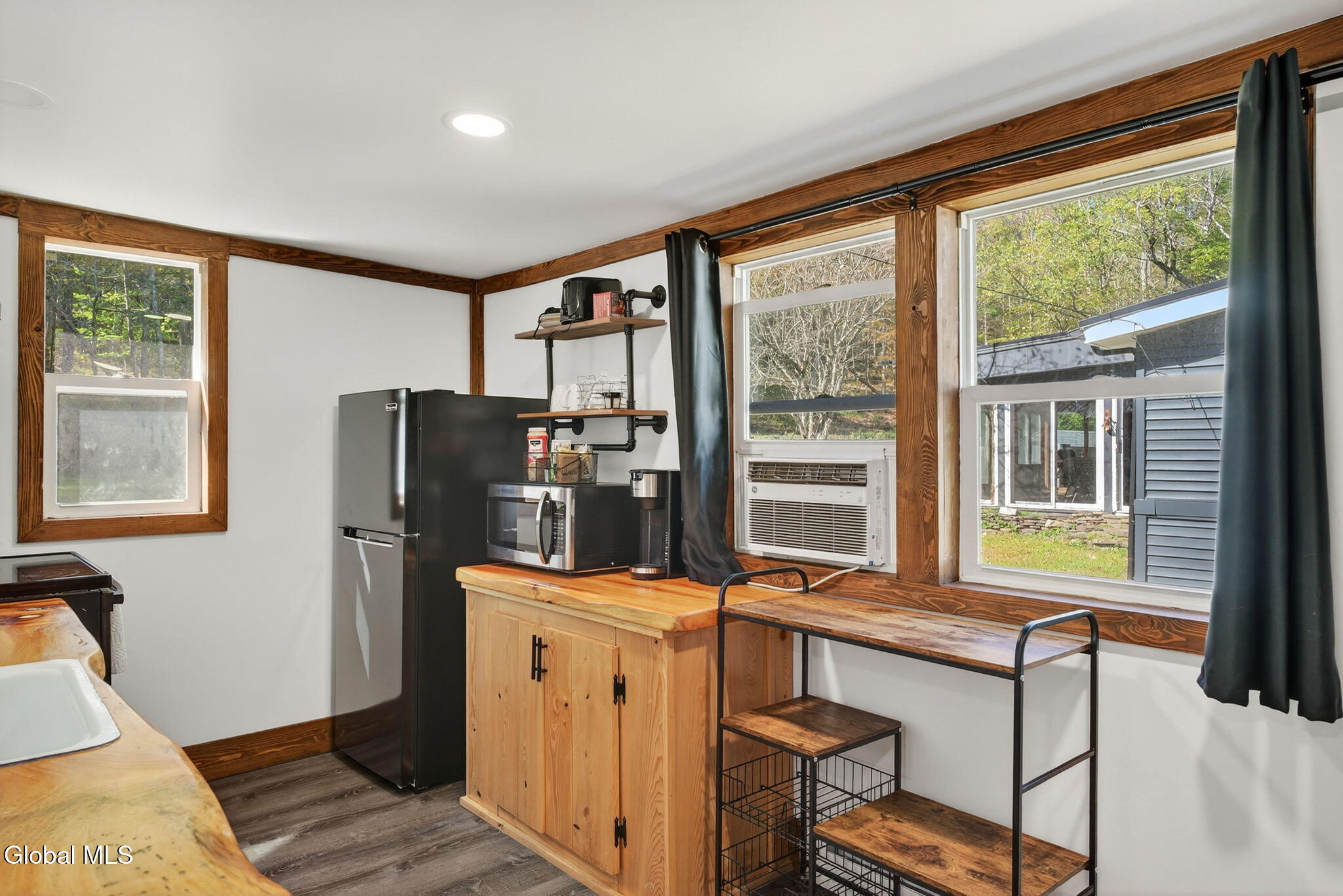 40 Paddock Road East Durham NY 12423