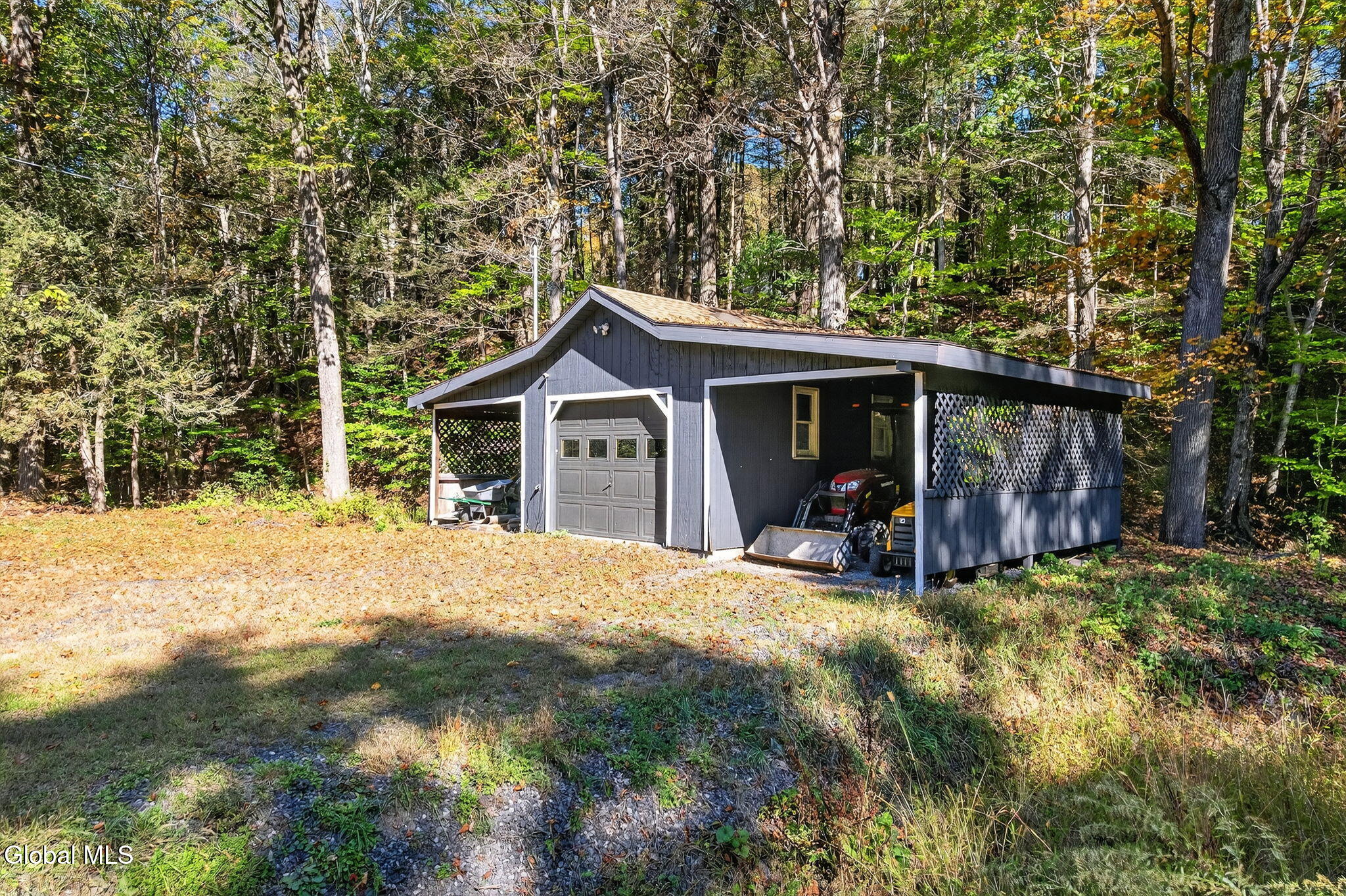 40 Paddock Road East Durham NY 12423
