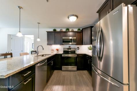 2536 Edgewood Avenue Schenectady NY 12306