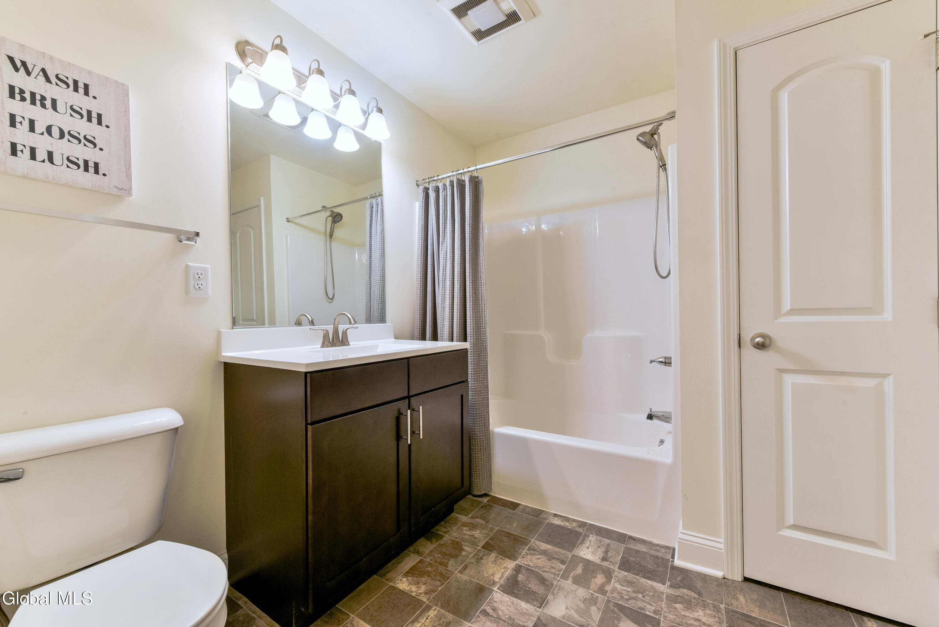2536 Edgewood Avenue Schenectady NY 12306