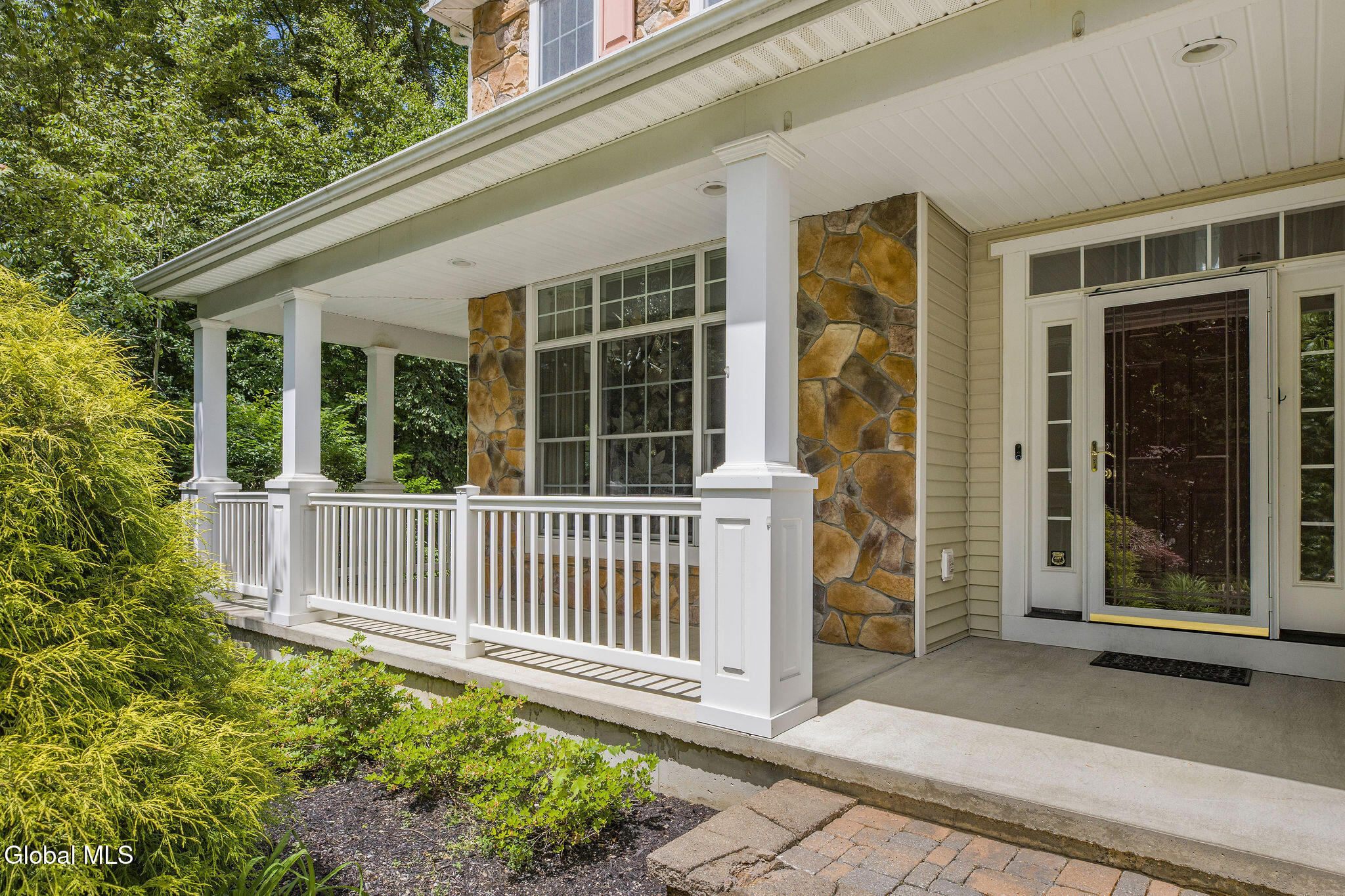 1 Equestrian Way Clifton Park NY 12065