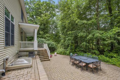 1 Equestrian Way Clifton Park NY 12065