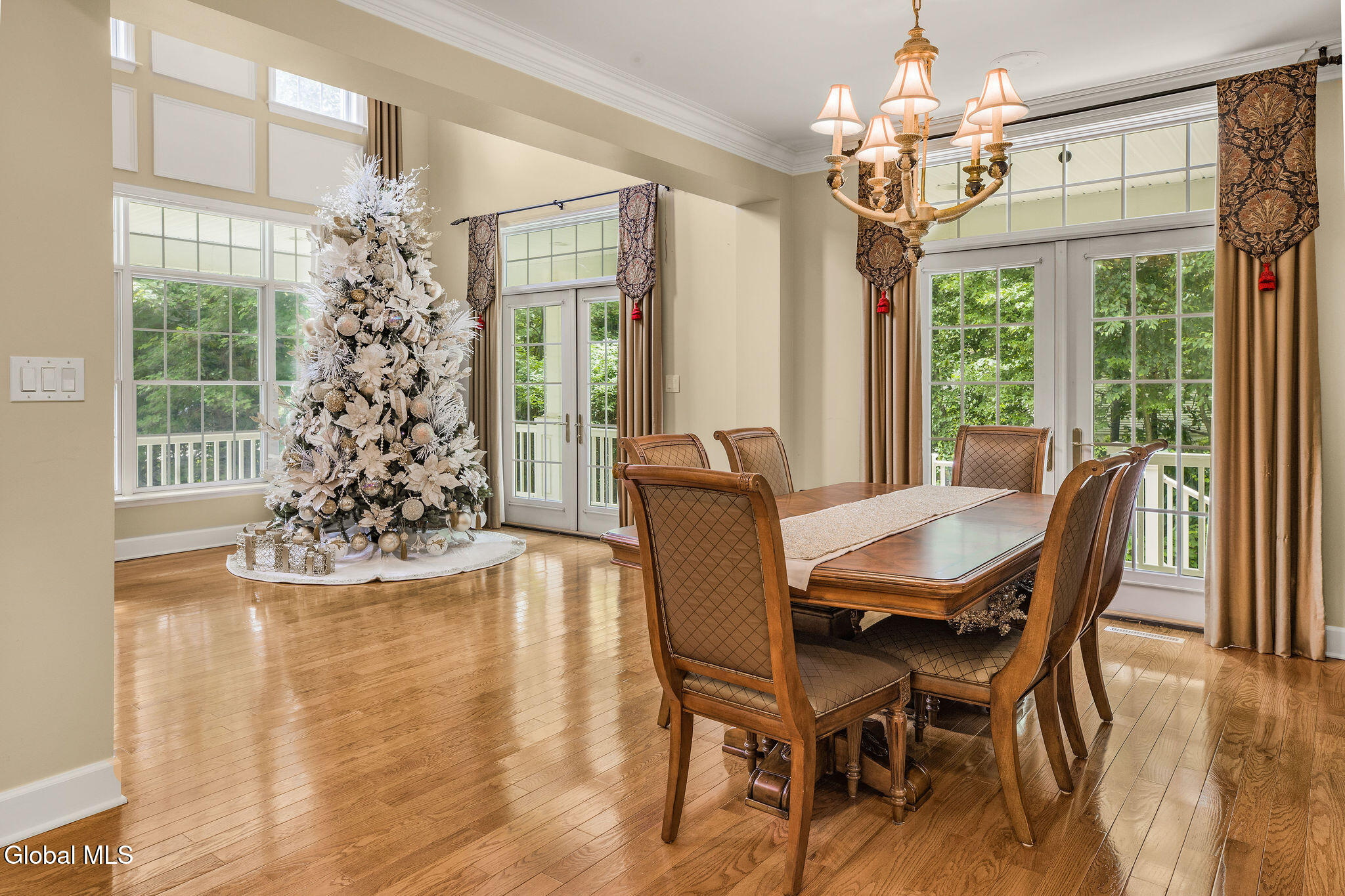 1 Equestrian Way Clifton Park NY 12065