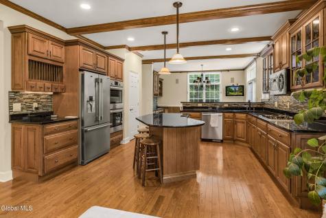 1 Equestrian Way Clifton Park NY 12065