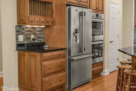 1 Equestrian Way Clifton Park NY 12065