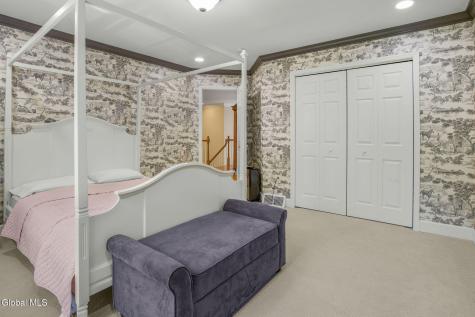 1 Equestrian Way Clifton Park NY 12065