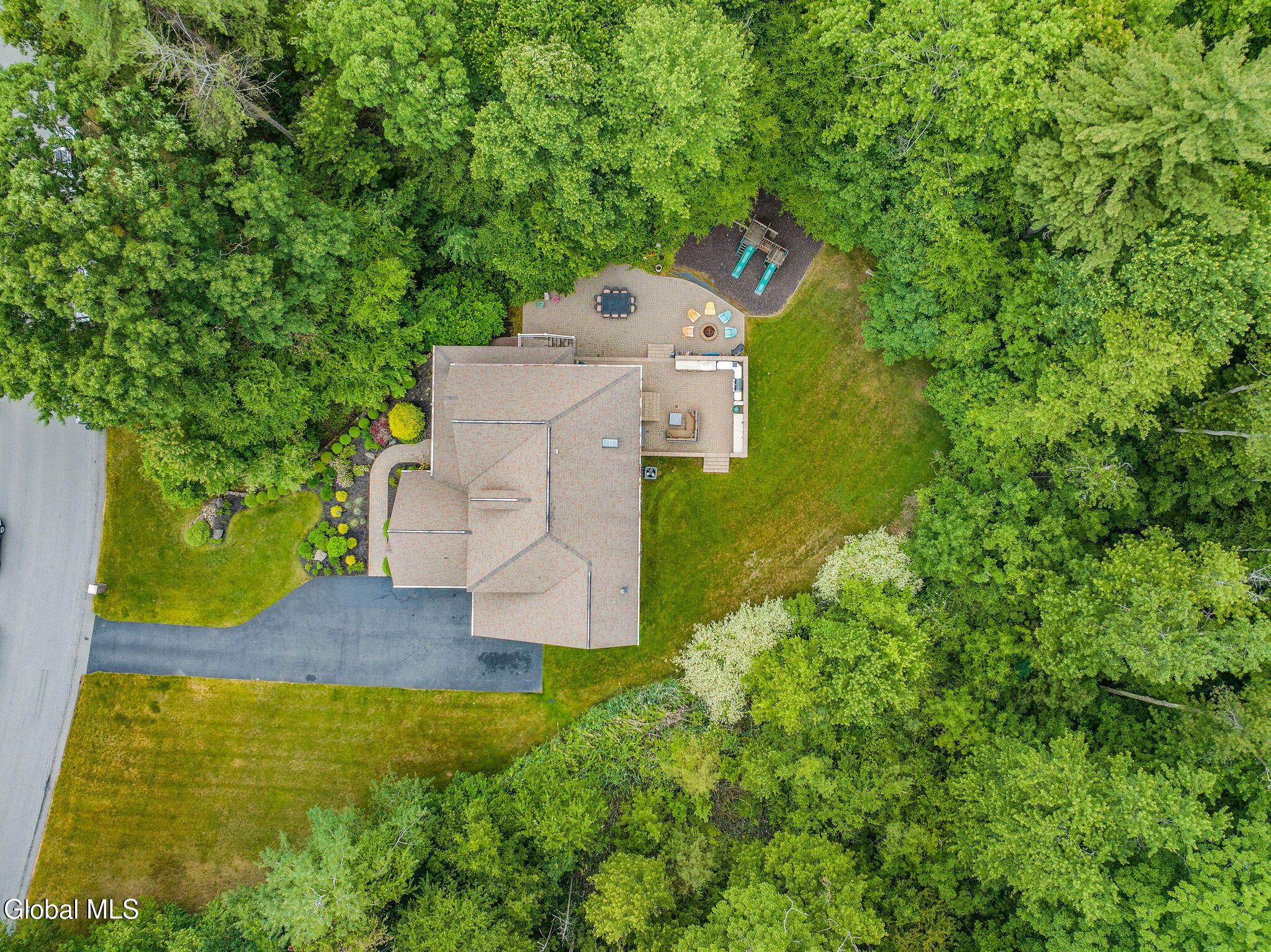 1 Equestrian Way Clifton Park NY 12065