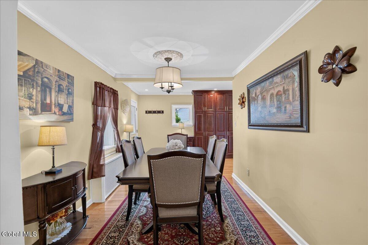 2047 Cedarlawn Avenue Schenectady NY 12306