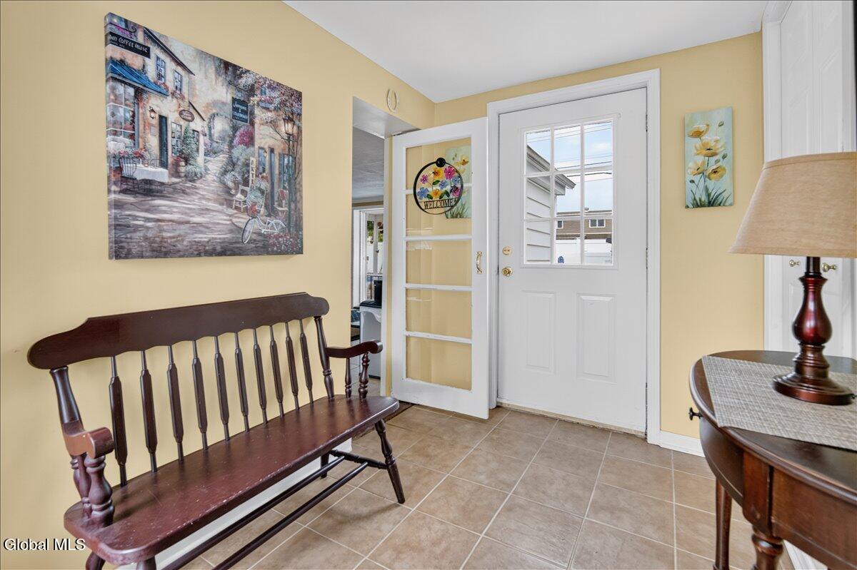 2047 Cedarlawn Avenue Schenectady NY 12306