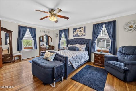 2047 Cedarlawn Avenue Schenectady NY 12306