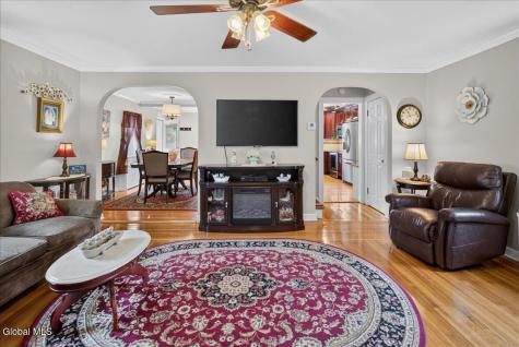 2047 Cedarlawn Avenue Schenectady NY 12306