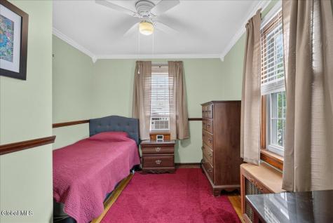2047 Cedarlawn Avenue Schenectady NY 12306