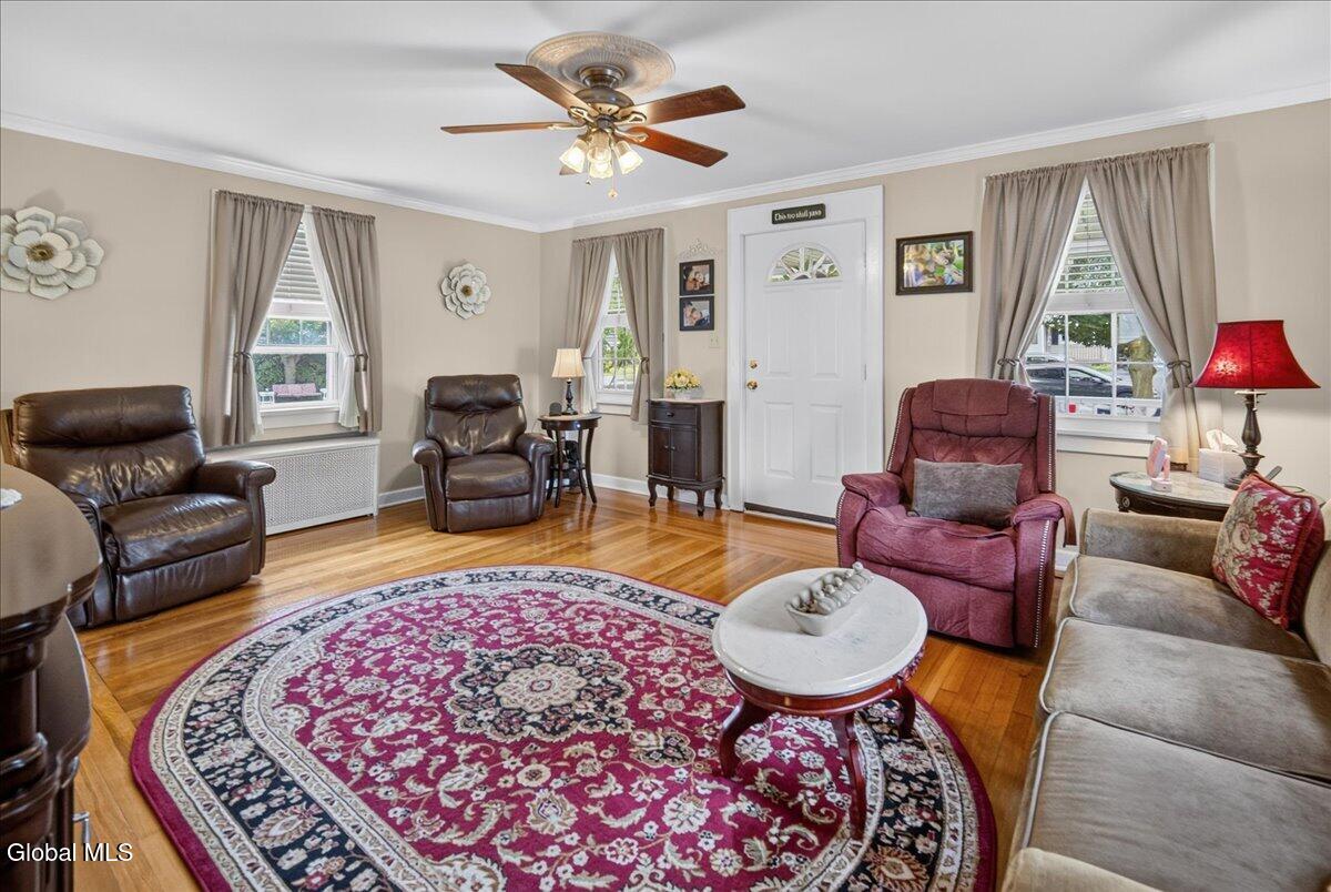 2047 Cedarlawn Avenue Schenectady NY 12306