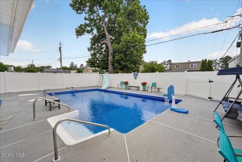 2047 Cedarlawn Avenue Schenectady NY 12306
