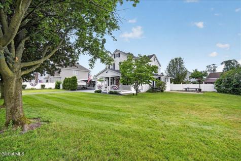 2047 Cedarlawn Avenue Schenectady NY 12306