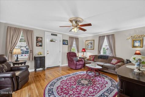2047 Cedarlawn Avenue Schenectady NY 12306