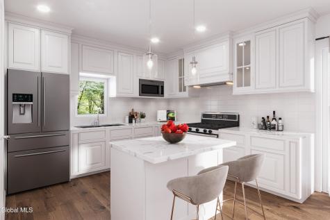 25 Laura Lane Ravena NY 12143