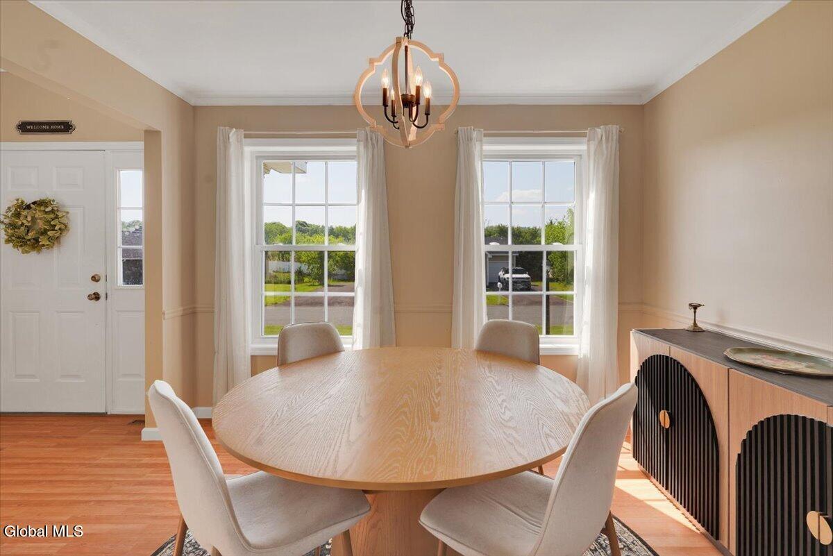 20 Laura Lane Ravena NY 12143