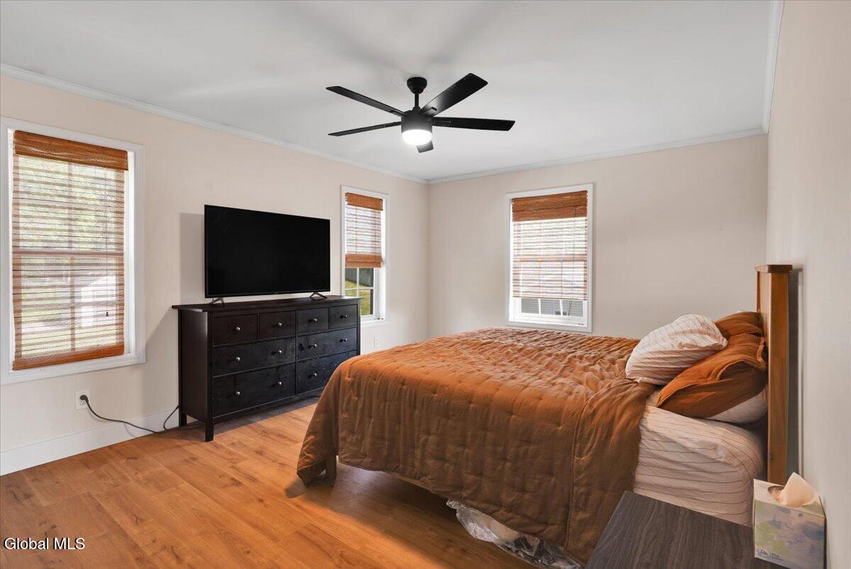 20 Laura Lane Ravena NY 12143