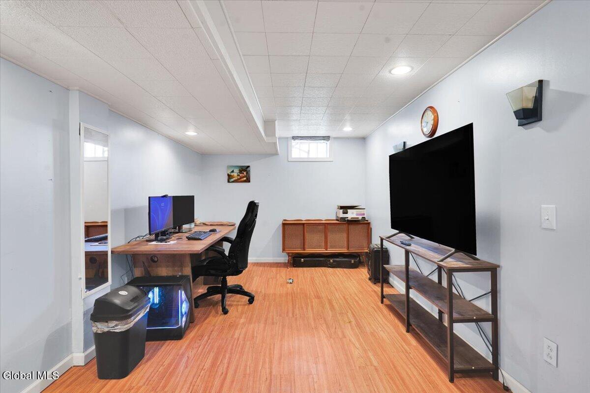 20 Laura Lane Ravena NY 12143