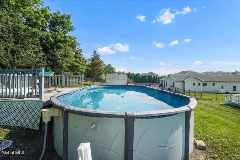 20 Laura Lane Ravena NY 12143