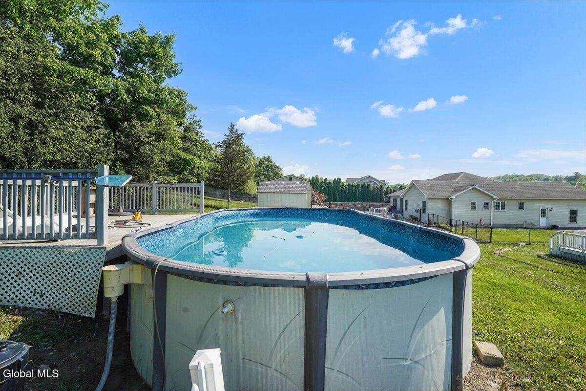 20 Laura Lane Ravena NY 12143