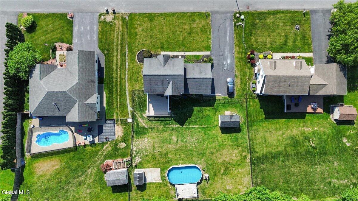 20 Laura Lane Ravena NY 12143