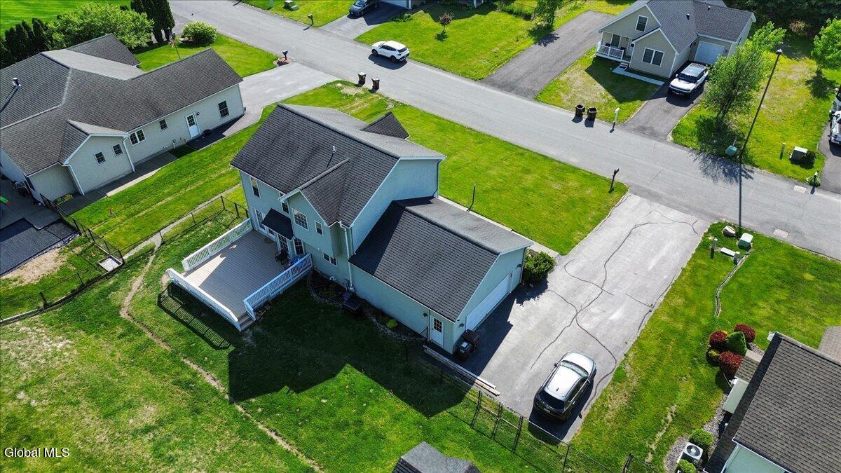 20 Laura Lane Ravena NY 12143