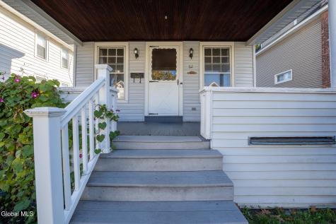 62 Glendale Avenue Albany NY 12208