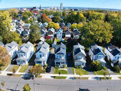 62 Glendale Avenue Albany NY 12208