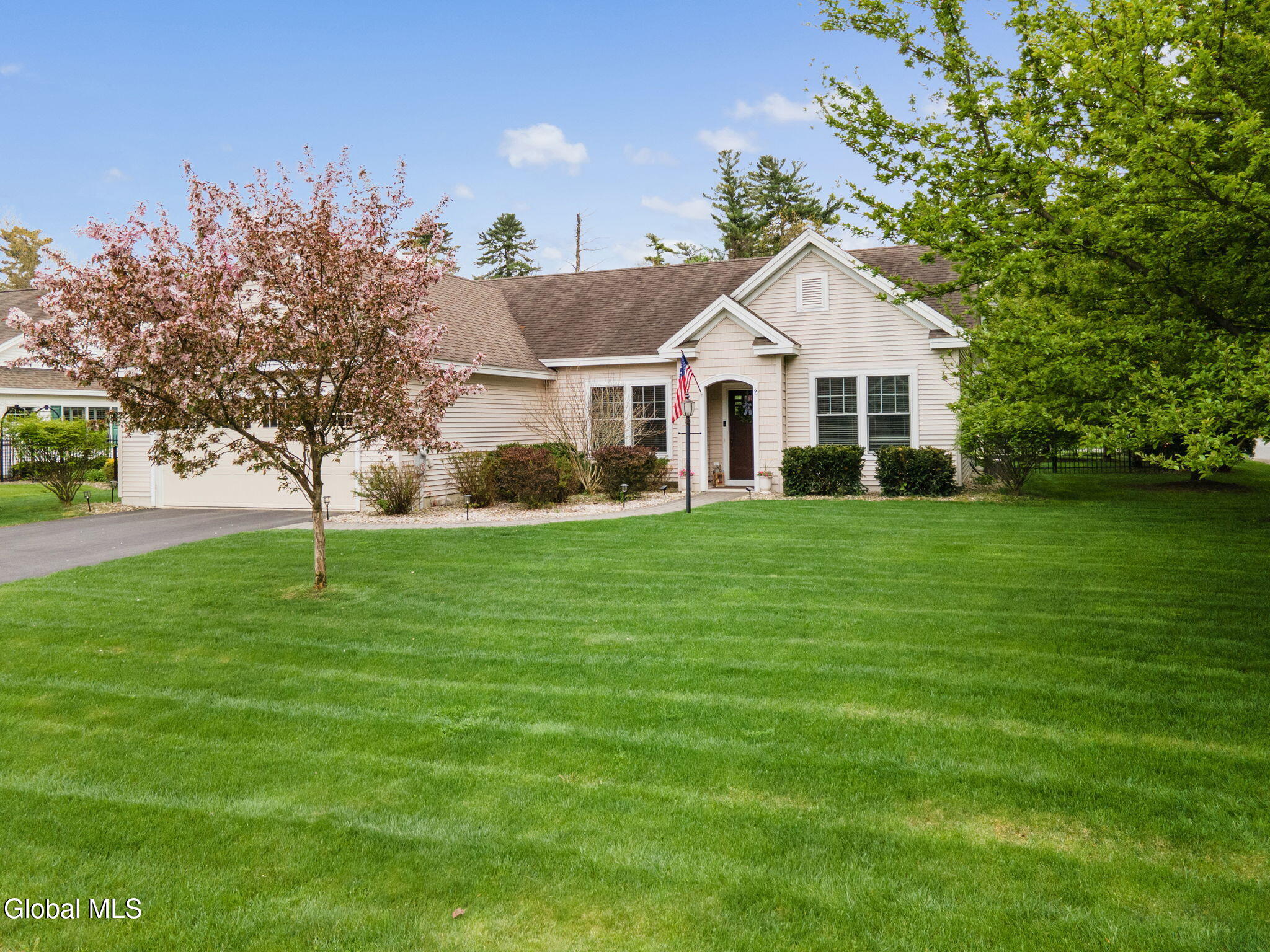 2 Knox Lane Glens Falls NY 12801