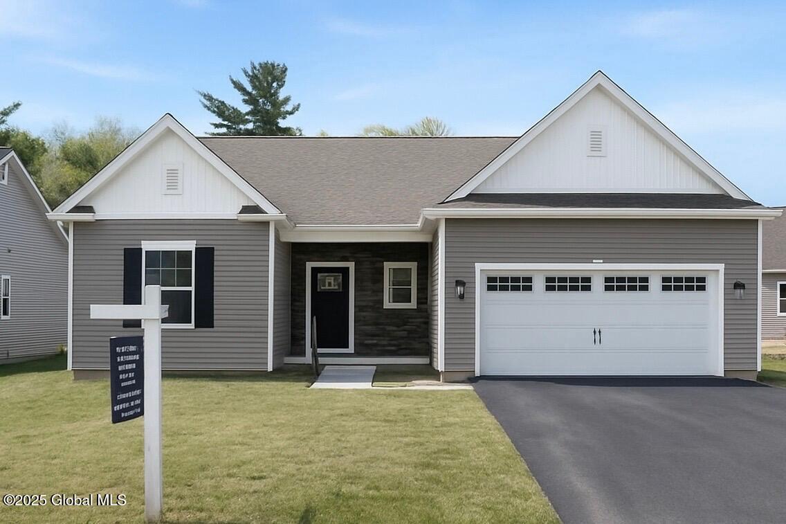 3 Blue Ridge Drive Halfmoon NY 12065