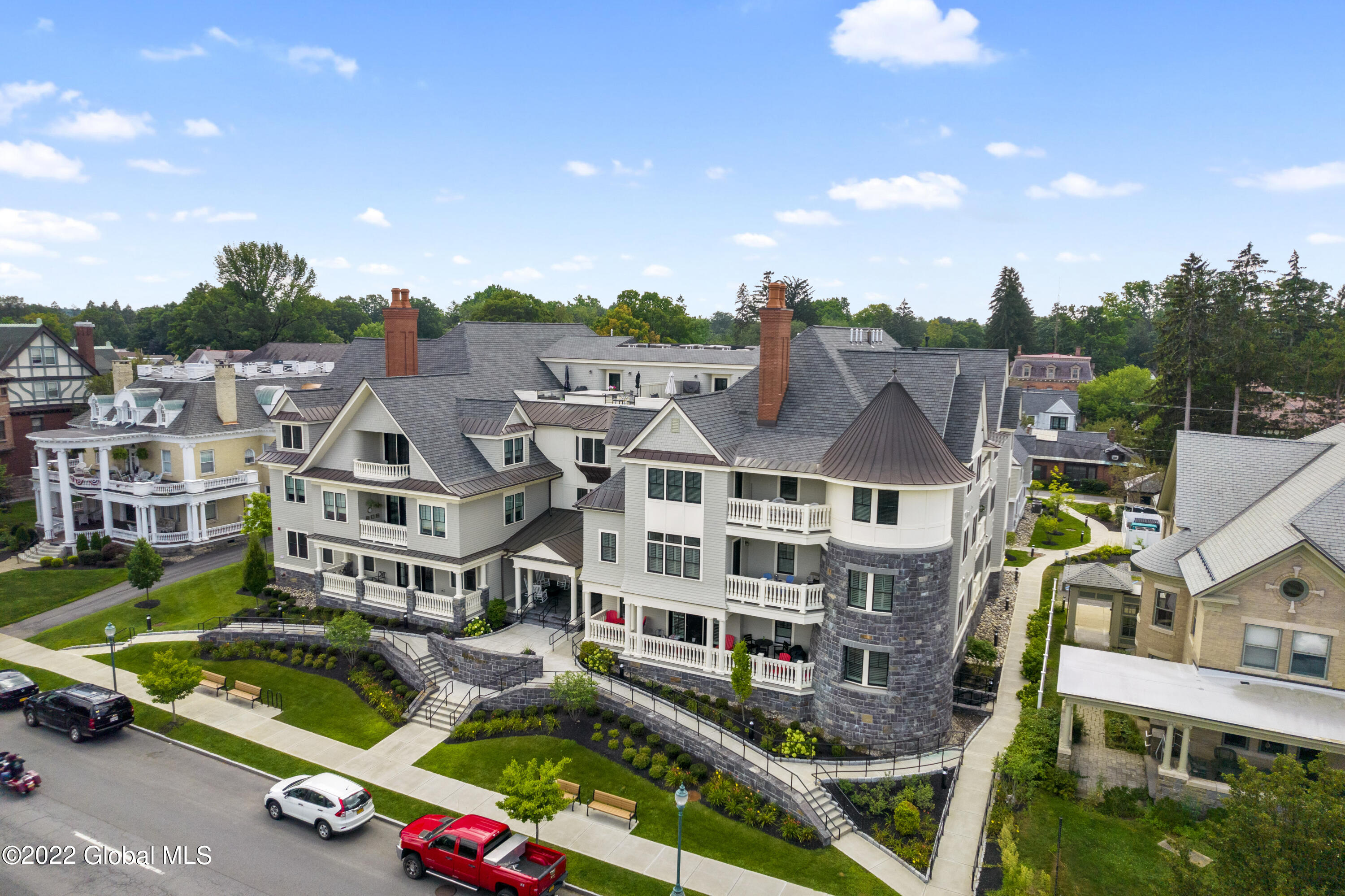 46 Union Avenue Saratoga Springs NY 12866
