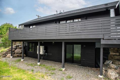 13 Regal Road Hudson NY 12534