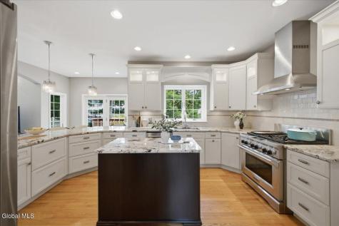 5504 Tansy Court Schenectady NY 12303