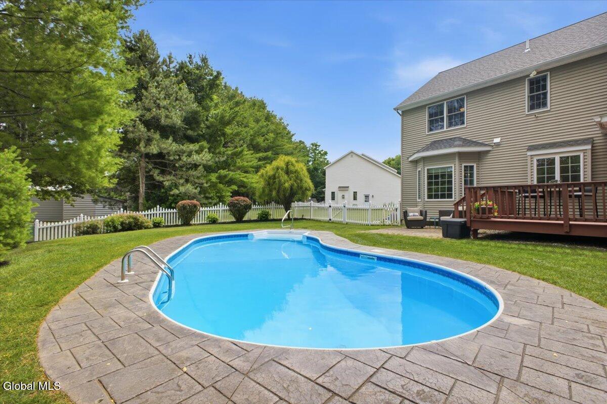 5504 Tansy Court Schenectady NY 12303