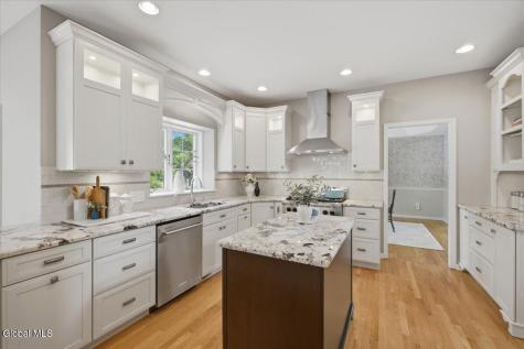 5504 Tansy Court Schenectady NY 12303