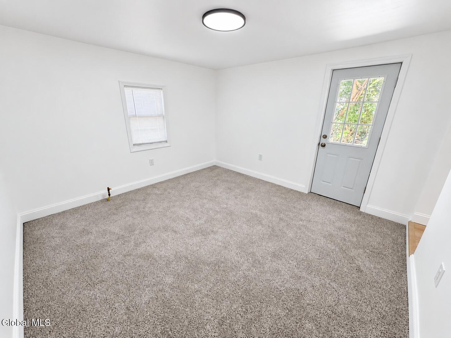 20 7th Street Waterford NY 12188