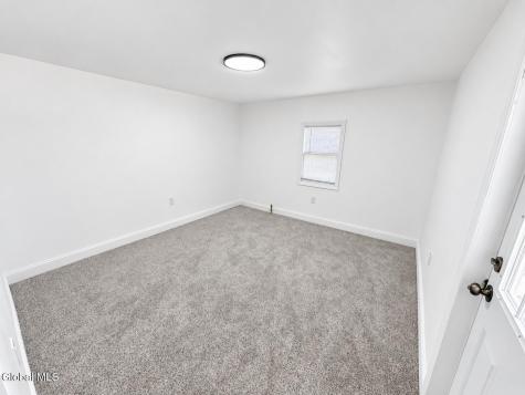 20 7th Street Waterford NY 12188