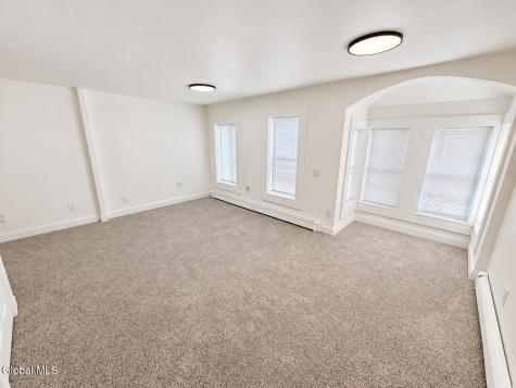 20 7th Street Waterford NY 12188