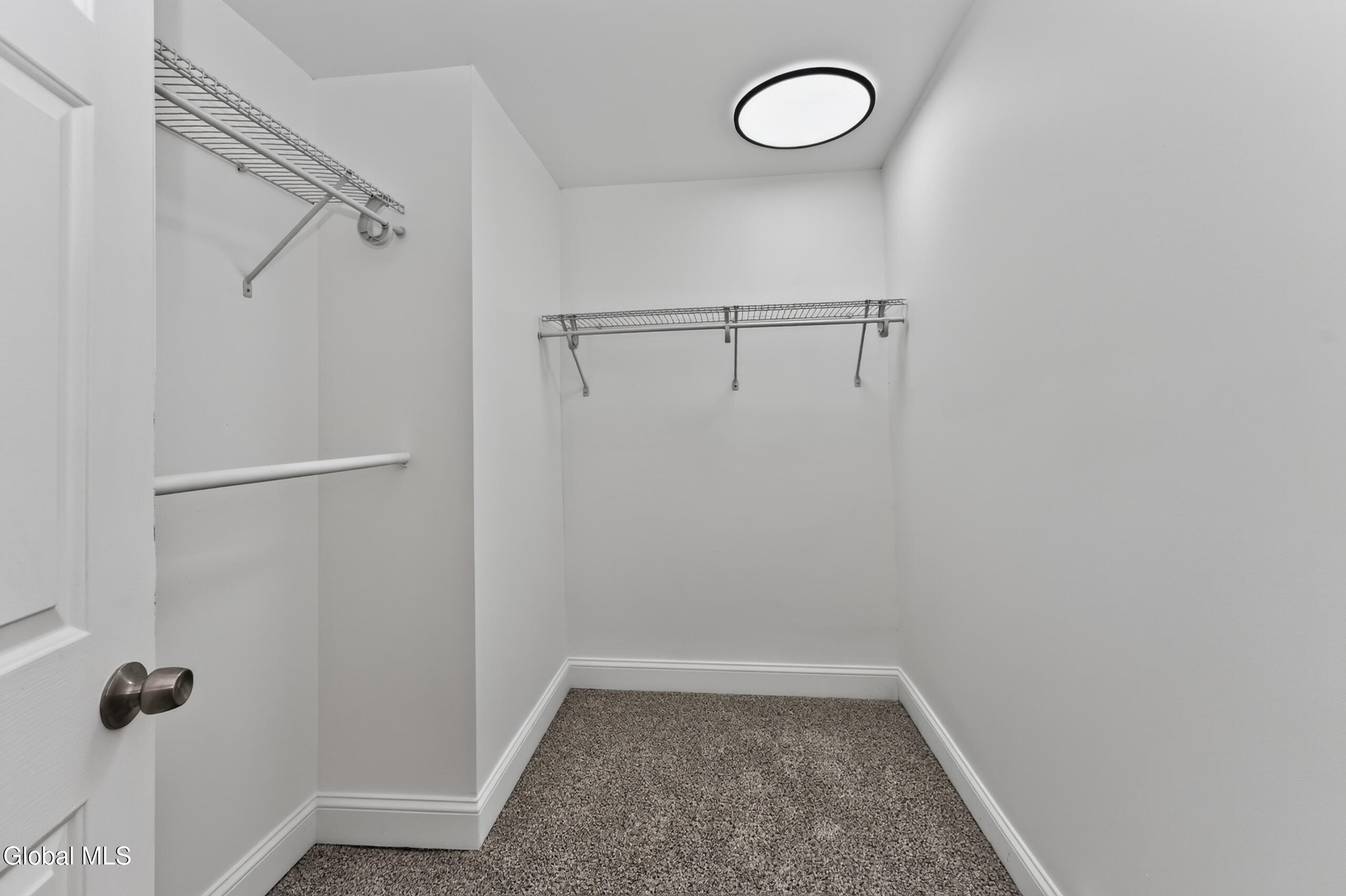 20 7th Street Waterford NY 12188