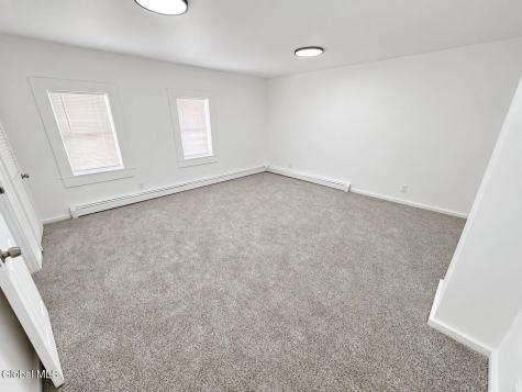20 7th Street Waterford NY 12188