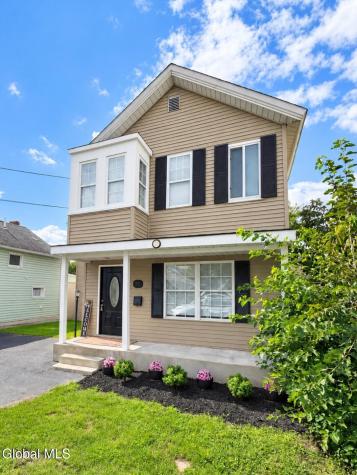 20 7th Street Waterford NY 12188