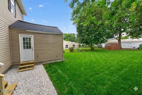 20 7th Street Waterford NY 12188