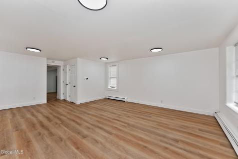 20 7th Street Waterford NY 12188